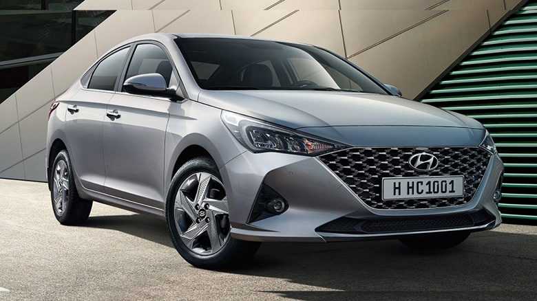 Крупный дилер привез в Россию седаны Hyundai Lafesta и Hyundai Accent. Цены — от 2,1 млн рублей