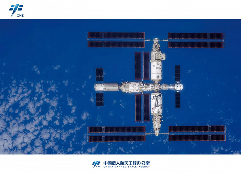 Впервые опубликованы качественные фото китайской орбитальной станции Тяньгун. Её засняли из космоса