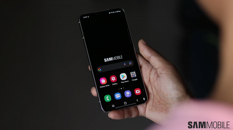Масштабный сбой не пропускает обновления Google Play на смартфоны Samsung Galaxy