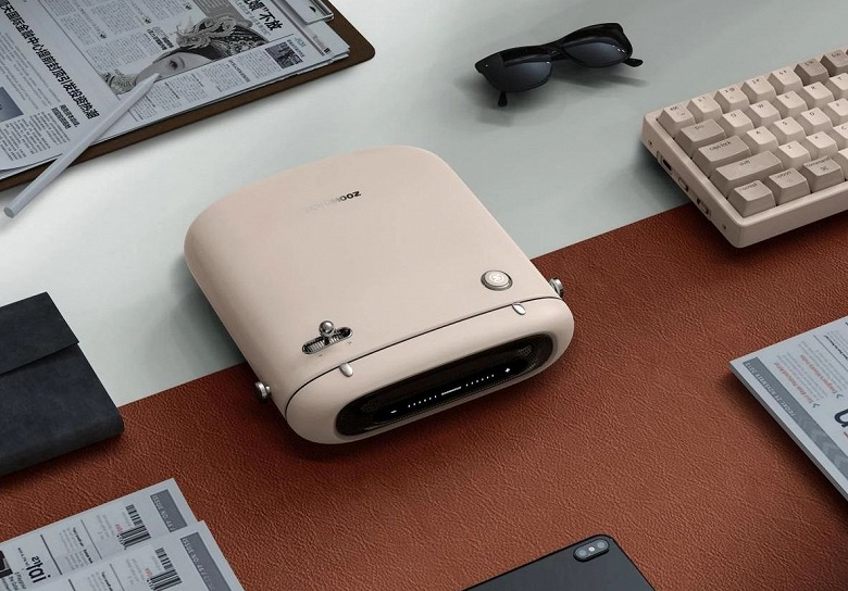 Мини-ПК, выглядящий, как гаджет из 50-х, который имеет присоединяемую магнитами Bluetooth-колонку. Представлен Soonnooz Mini PC