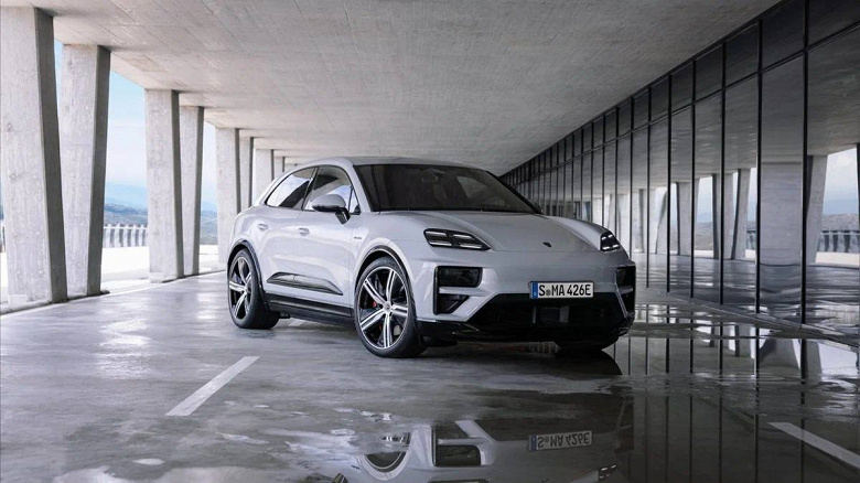 Это новый Porsche Macan: живые фото стандартной и Turbo-версий слили за несколько часов до анонса