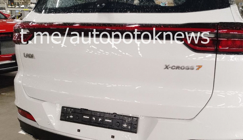 В Санкт-Петербурге собрали уже 3700 кроссоверов XCITE X-Cross 7 (Chery Tiggo 7 Pro), но будущее проекта под вопросом