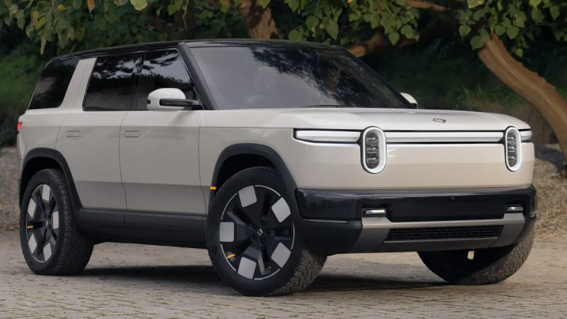 Rivian анонсировала компактные электрические внедорожники R2 (запас хода 483 км, цена $45 тыс.), R3 и R3X