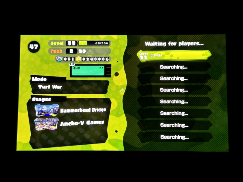 A Nintendo fan refuses to turn off his console after the 3DS and Wii U servers are closed - he will lose access to his favorite Splatoon