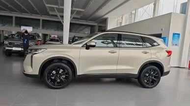 Совершенно новый Haval H6 появился у дилеров в Китае. Цены — от 17 тыс. долларов