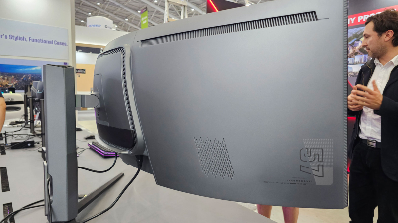 Полное погружение: Cooler Master показала 57″ изогнутый игровой монитор VA Mini-LED с изогнутым экраном